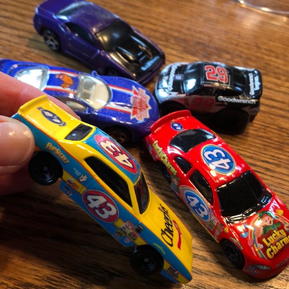 Mattel Other - NASCAR🔥MATTEL HOTWHEELS Salute to Petty #43